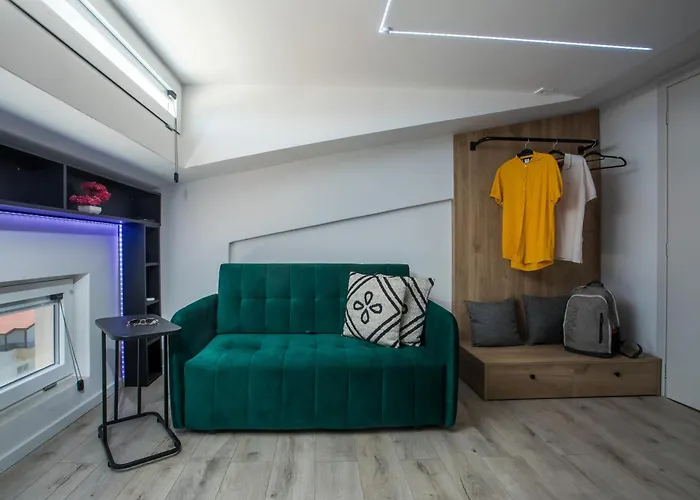 My Little Tiny House * Rhodes City