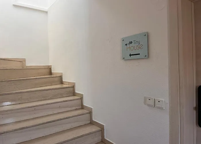 My Little Tiny House شقة Rhodes City